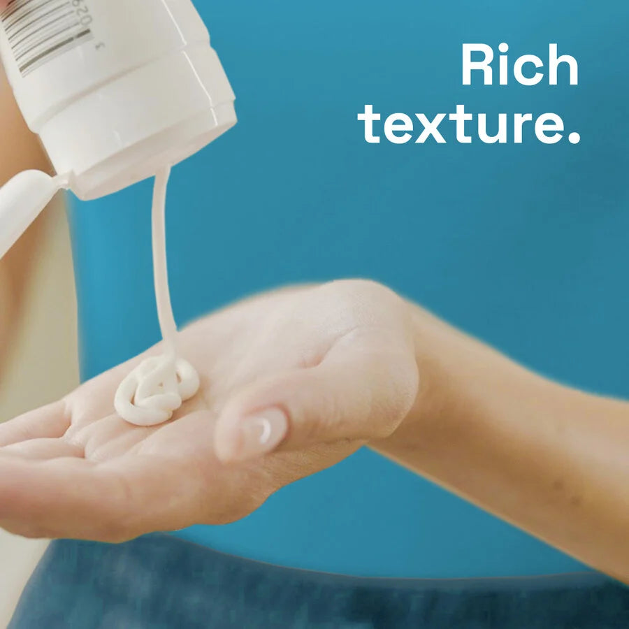 Crème apaisante contre les poussées d’eczéma Restoraderm 227g